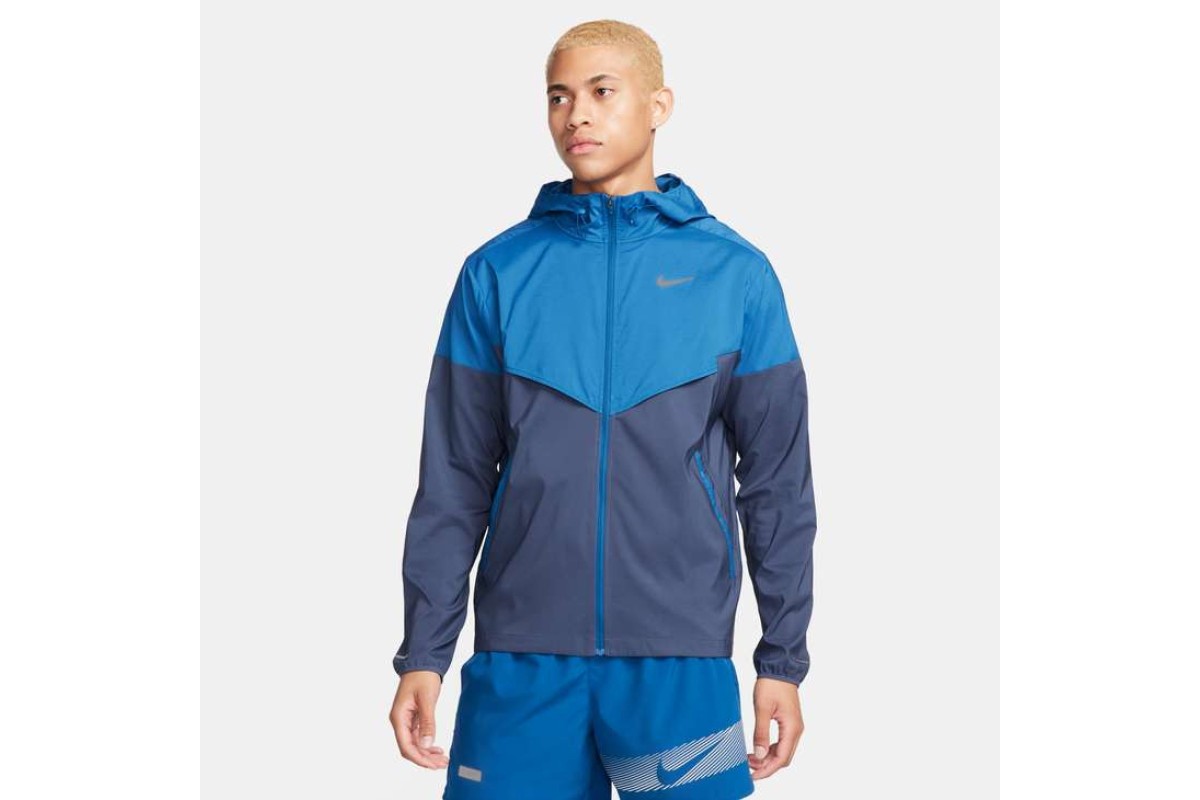 Nike windbreaker silver sale