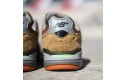 Thumbnail of new-balance-933-camel_665640.jpg