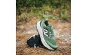 Thumbnail of new-balance-hierro-v9_703257.jpg
