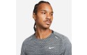 Thumbnail of nike-techknit-top2_560158.jpg