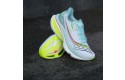Thumbnail of saucony-endorphin-azura1_792389.jpg