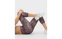 Thumbnail of sweaty-betty-power-crop-leggings_813289.jpg