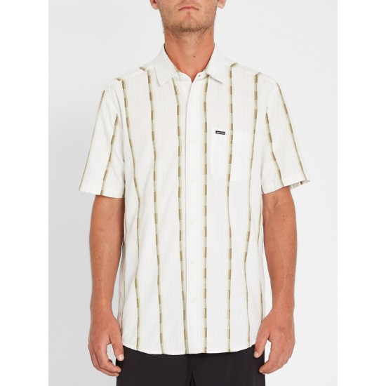 volcom classic fit
