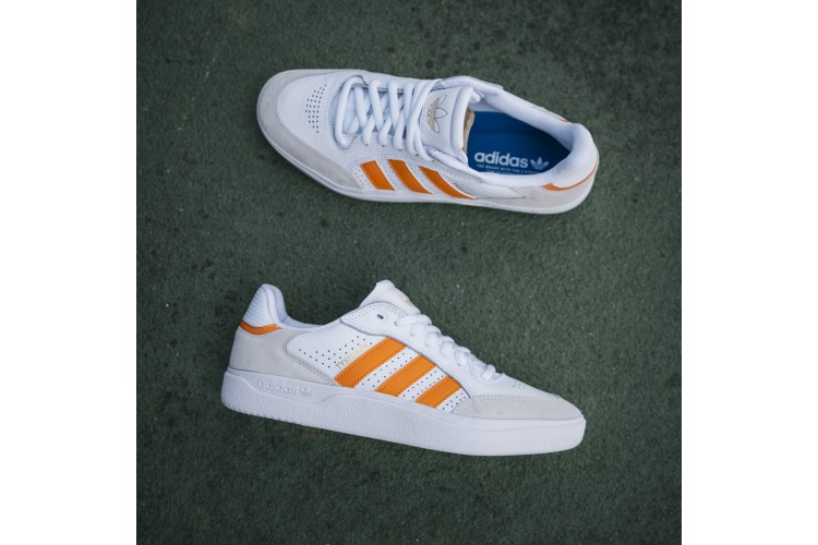 adidas Tyshawn