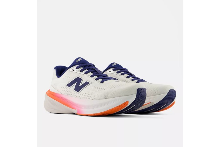 New Balance 860 v15