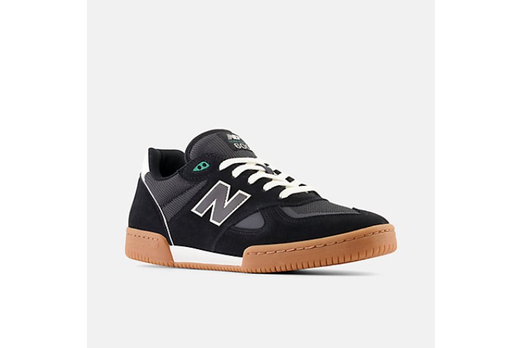 New Balance Tom Knox 600