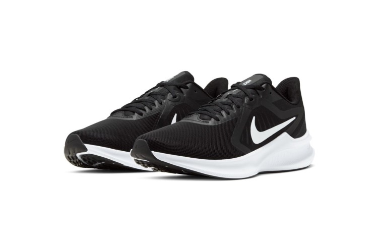 Nike Downshifter 10 Black / White