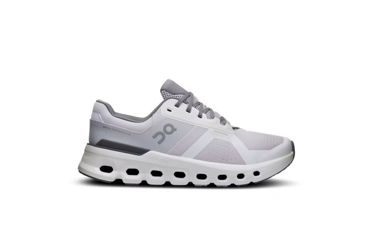 On Cloudrunner 2 Frost / White