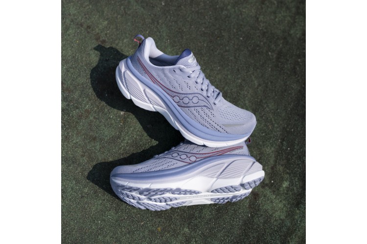 Saucony Hurricane 25